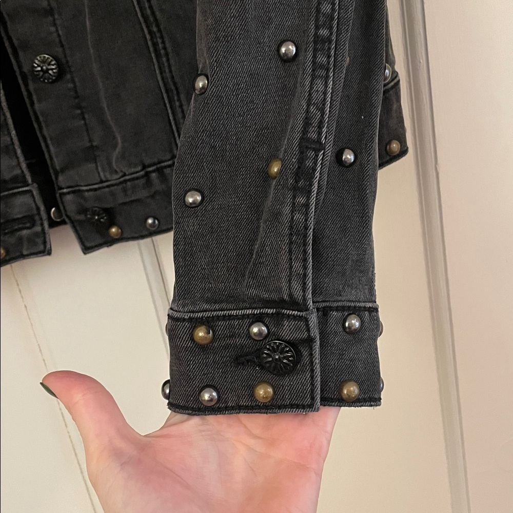 Driftwood Black Studded Jean Jacket | Women’s Size L - Picture 6 of 8